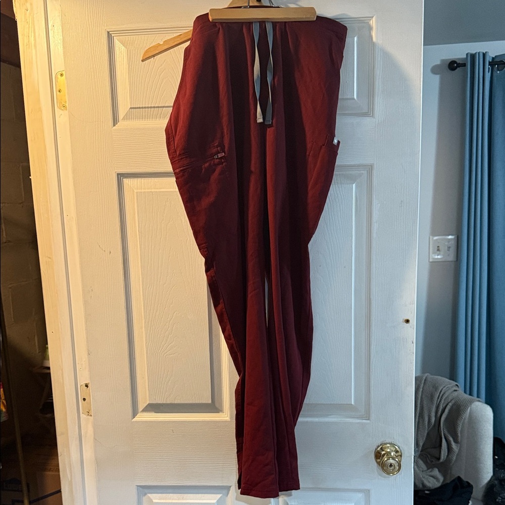 Figs Women's Burgundy Pants